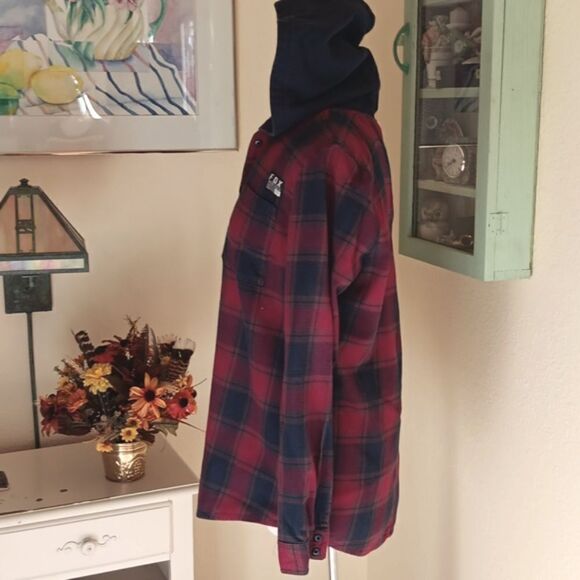 Fox Hooded Flannel - Picture 6 of 12